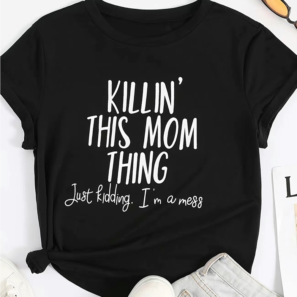 Mom Graphic Tee